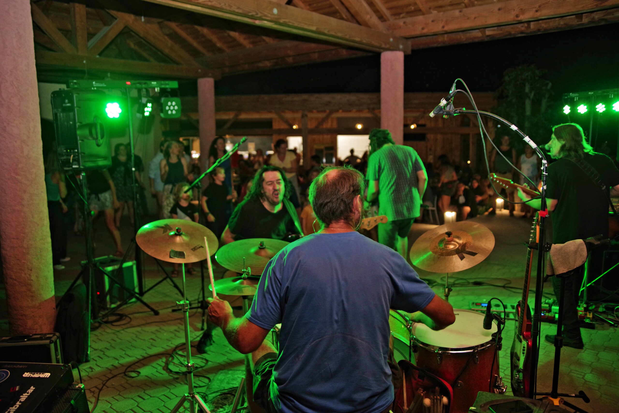 soiree-clifden-dance-floor-le-petit-liou